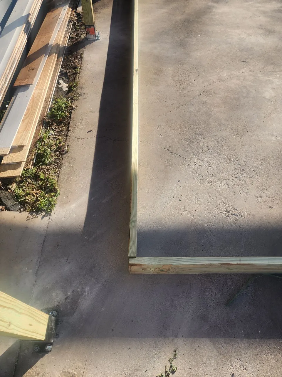 Ad Lib Family Construction patios & renovations: 02 framing progress