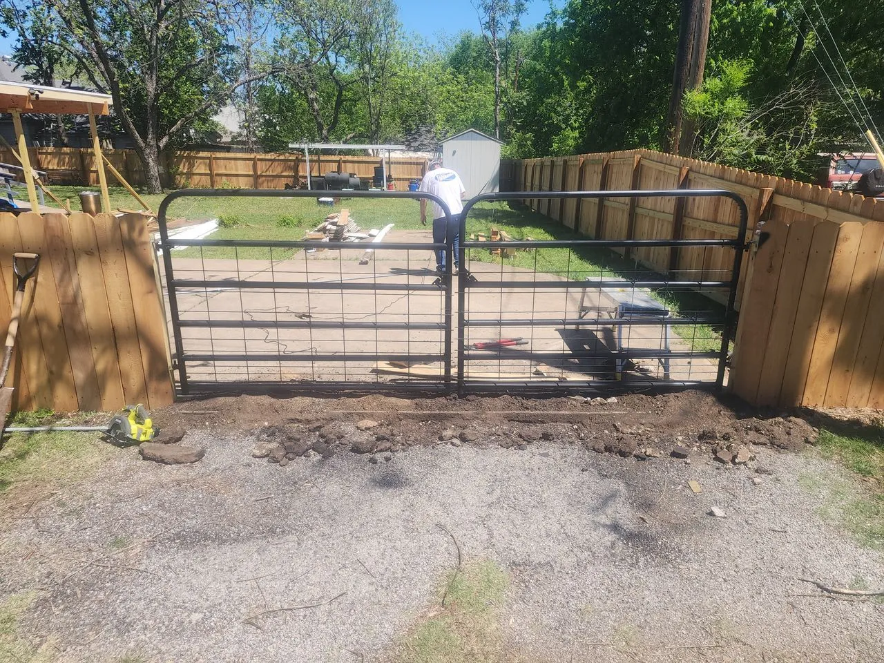 Ad Lib Family Construction fencing: 03 privacy fence 3